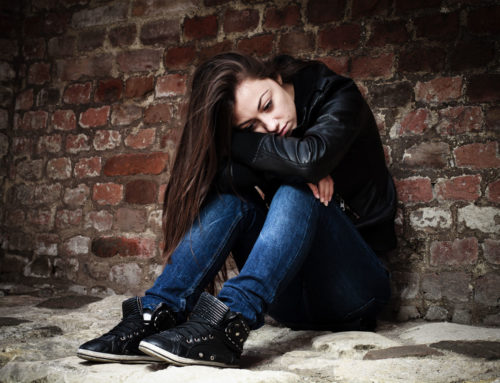 Warning Signs and Symptoms Your Teen Is Suffering From Depression or Suicidal Thoughts